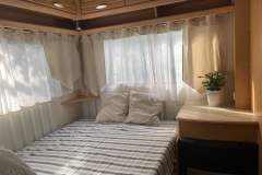 Lakókocsi belső tere